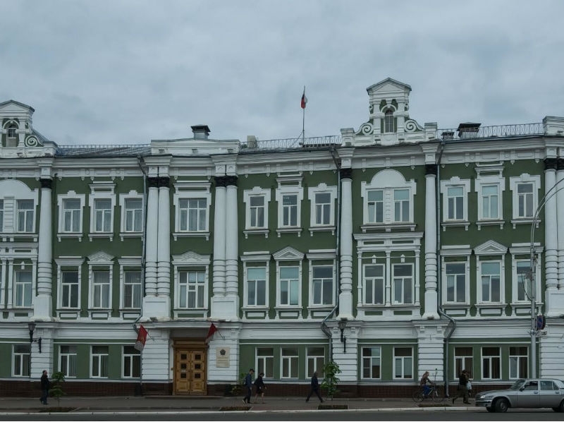 Каменный мост 4 вологда администрация фото Администрация Вологды подогреет крыльцо своего здания на Каменном мосту - Вологд